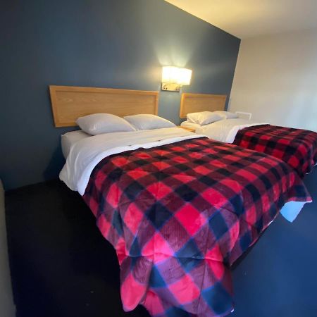 Lumberjack Inn هايوارد المظهر الخارجي الصورة