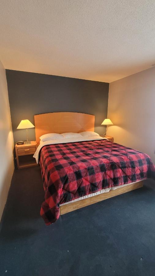 Lumberjack Inn هايوارد المظهر الخارجي الصورة